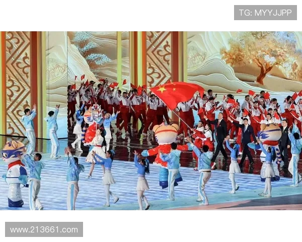 全球瞩目的体育盛会激燃开幕各国健儿奋力拼搏共谱荣耀篇章