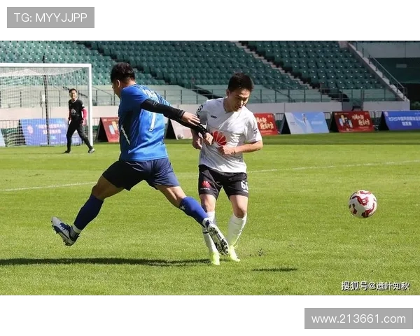 梅州客家迎强敌鏖战绿茵赛场誓夺关键三分再掀中超激情风暴