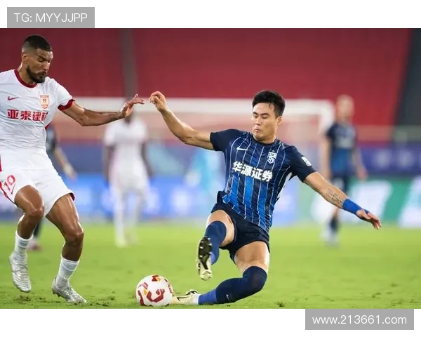 聚焦中超足球赛场全面解析球队战术与赛季走势及未来发展脉络前景