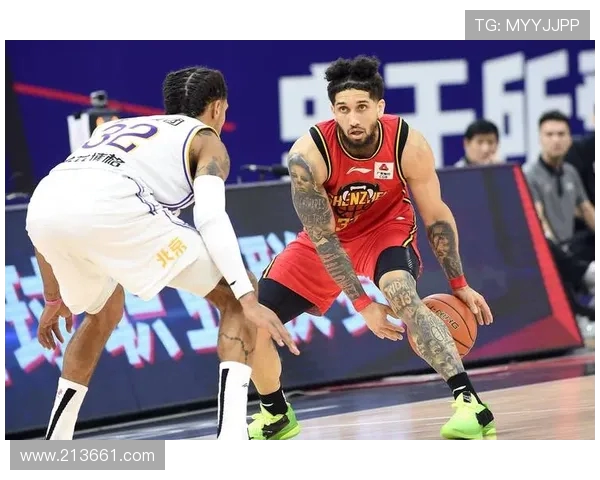 深圳马可波罗迎强敌鏖战赛场激情四射上演巅峰对决