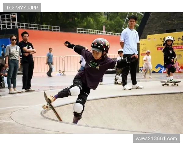 滑板精英赛特别报道：杭州飞盘队如何在竞技中崛起与成长