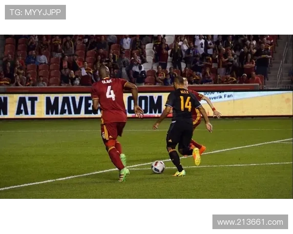 休斯顿对阵肯萨斯精彩直播全程回顾及赛后分析